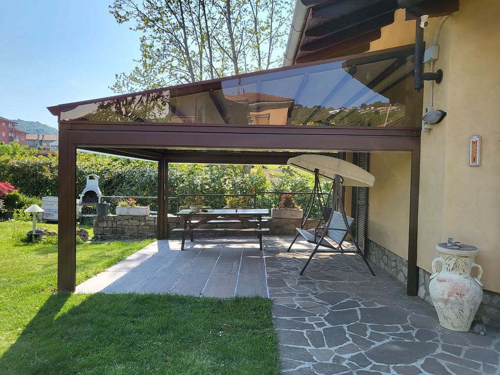 PERGOLA CON PENDENZA